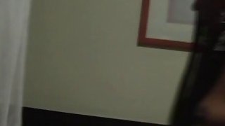無論怎麼哭喊也不能跟老公說出口，被義父孕育了…一泊二日的溫泉旅行，我被反覆反覆地中出了。 向井藍